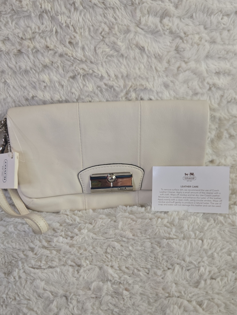 Coach White Leather Wristlet Clutch